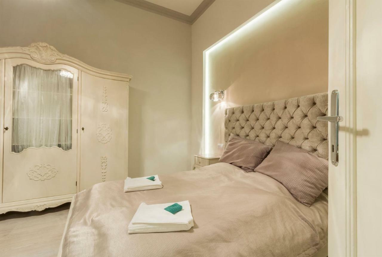 Vori Vori De Luxe Apartment Budapest Kültér fotó
